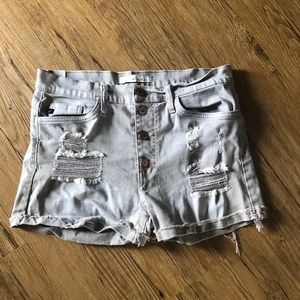 Buckle high waisted shorts